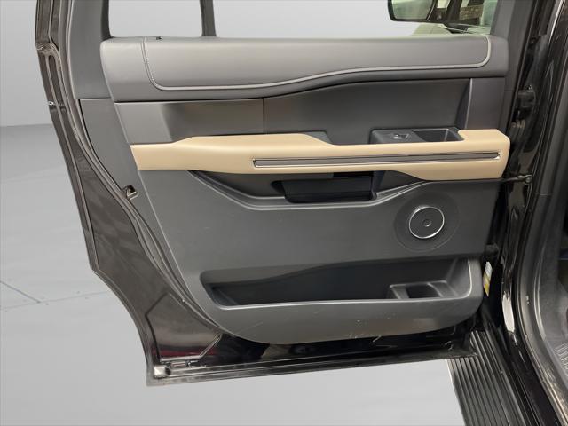 2023 Ford Expedition XLT MAX