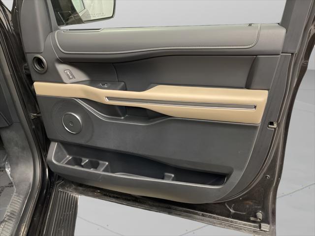 2023 Ford Expedition XLT MAX