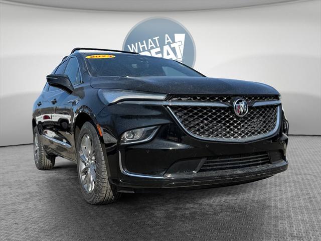 2023 Buick Enclave Avenir AWD