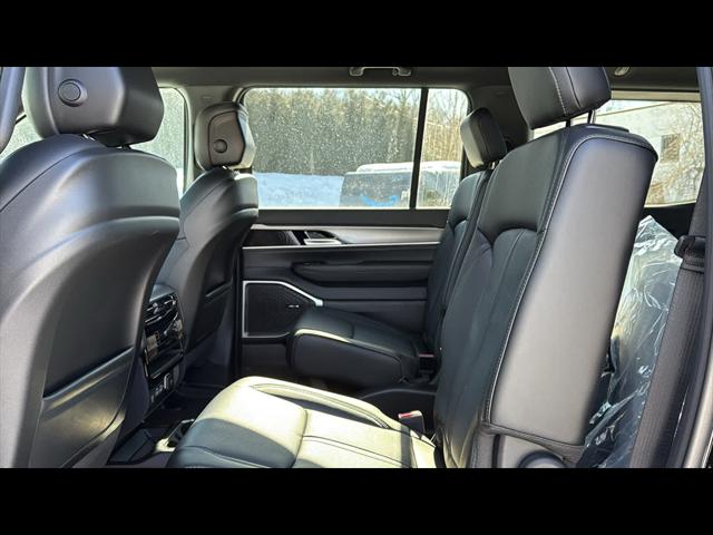 2026 Jeep Grand Wagoneer 4x4
