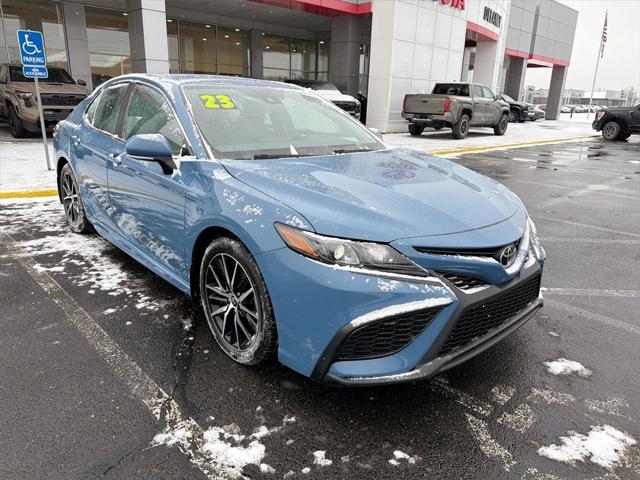 2023 Toyota Camry SE AWD