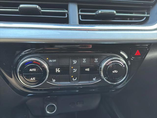 2025 Chevrolet Trax FWD LT