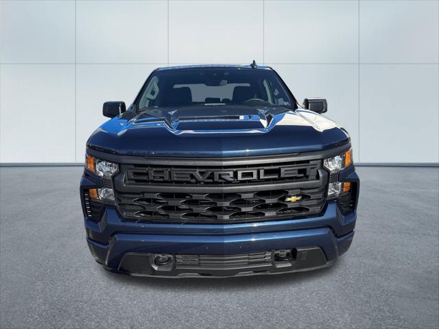 2023 Chevrolet Silverado 1500 4WD Crew Cab Short Bed Custom