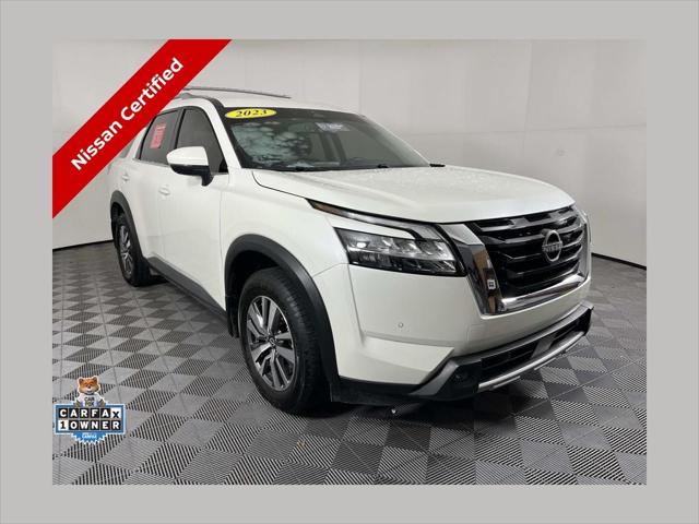 2023 Nissan Pathfinder SL FWD