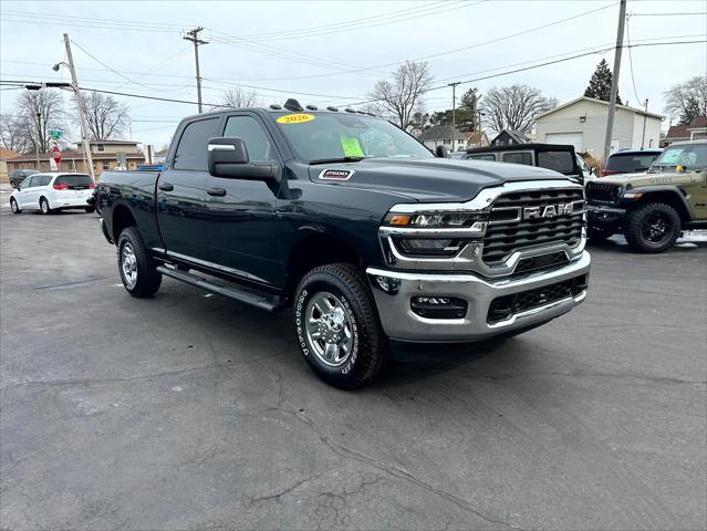 2026 RAM Ram 2500 RAM 2500 TRADESMAN CREW CAB 4X4 64 BOX