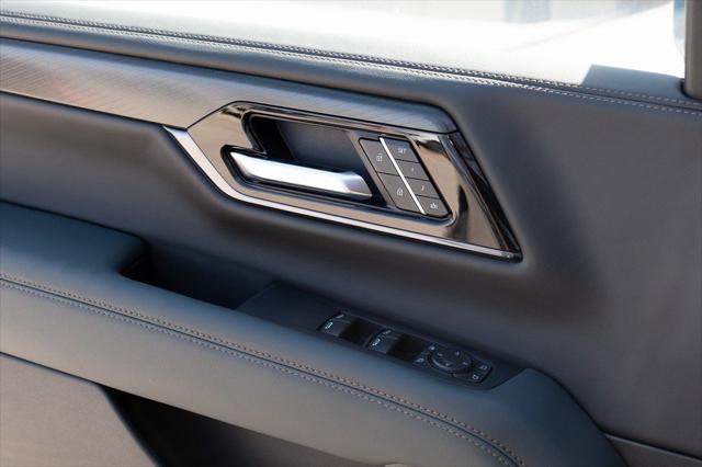 2026 GMC Yukon XL 4WD AT4