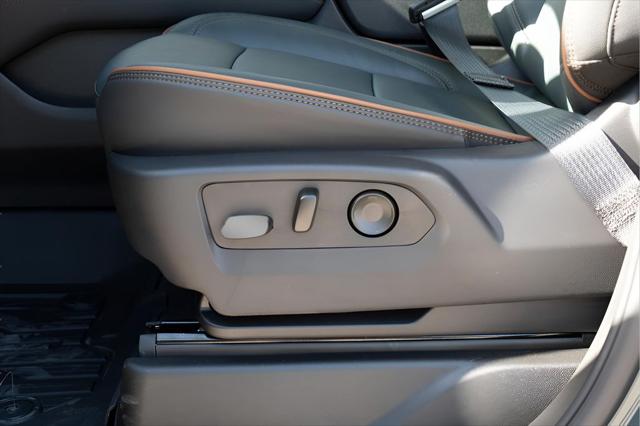 2026 GMC Yukon XL 4WD AT4