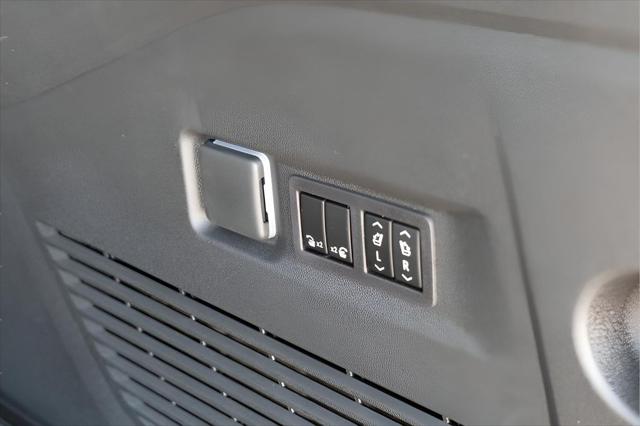 2026 GMC Yukon XL 4WD AT4