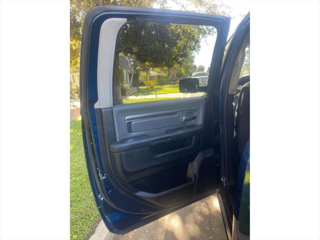 2021 Ram 1500 SLT Crew Cab 4x4 5'7" Box