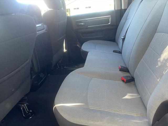 2021 Ram 1500 SLT Crew Cab 4x4 5'7" Box