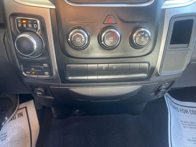 2021 Ram 1500 SLT Crew Cab 4x4 5'7" Box