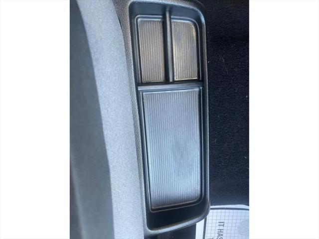 2021 Ram 1500 SLT Crew Cab 4x4 5'7" Box