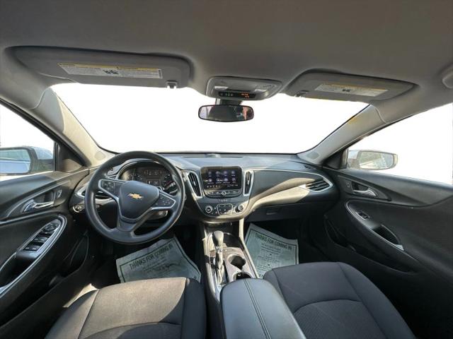 2022 Chevrolet Malibu FWD LT