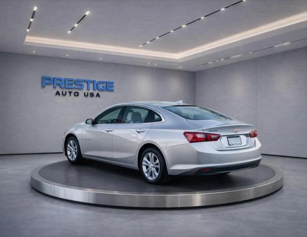2022 Chevrolet Malibu FWD LT