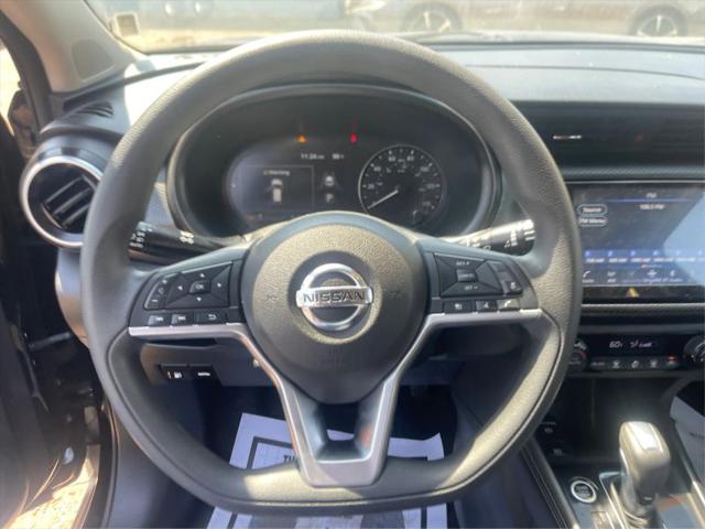 2021 Nissan Kicks SV Xtronic CVT