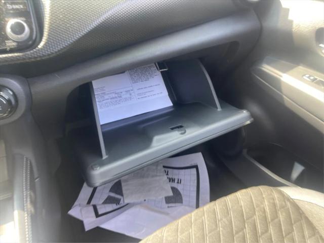 2021 Nissan Kicks SV Xtronic CVT
