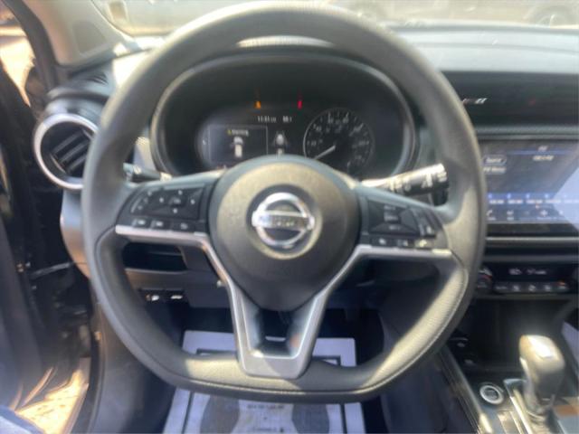 2021 Nissan Kicks SV Xtronic CVT