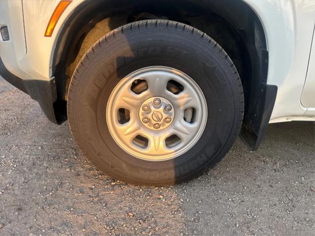 2022 Nissan Frontier Crew Cab S 4x2