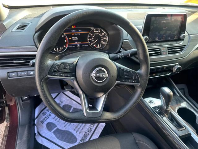 2023 Nissan Altima SV FWD