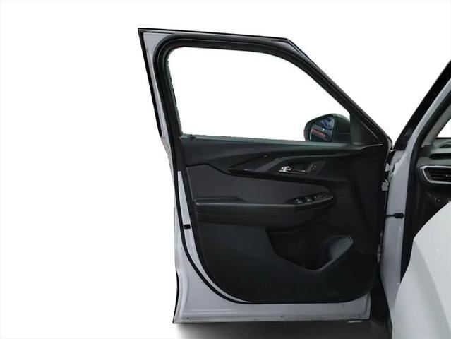 2023 Chevrolet TrailBlazer AWD LS