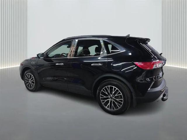 2022 Ford Escape Titanium Plug-In Hybrid