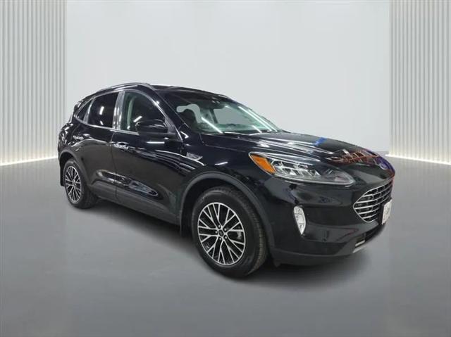 2022 Ford Escape Titanium Plug-In Hybrid