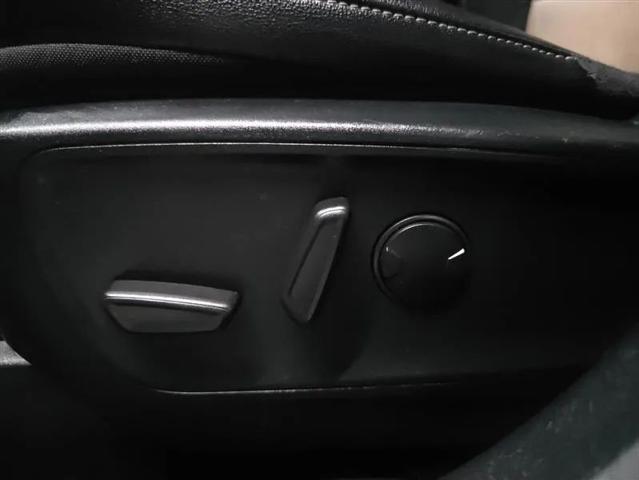 2022 Ford Escape Titanium Plug-In Hybrid