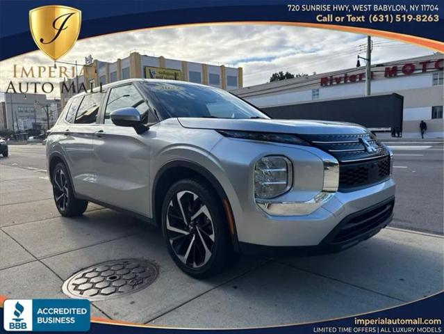 2022 Mitsubishi Outlander ES 2.5 2WD for sale in West Babylon, NY