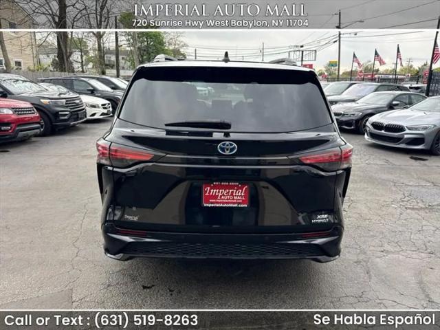 2021 Toyota Sienna XSE
