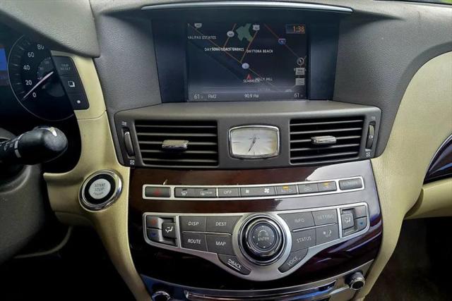 2012 INFINITI M37 M37