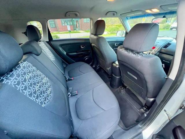 2011 Kia Soul +