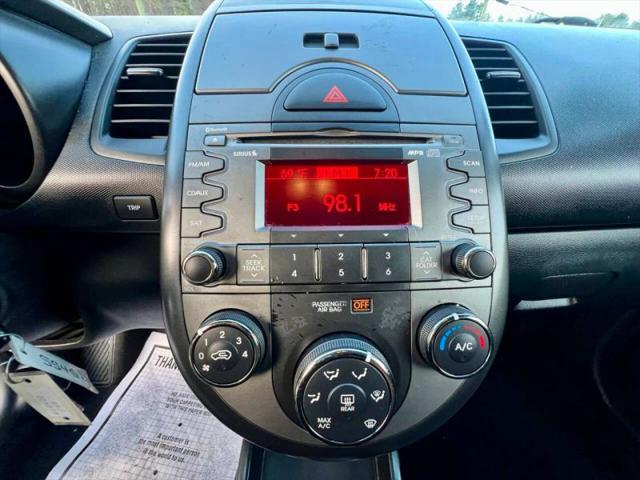 2011 Kia Soul +