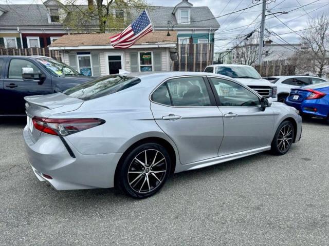 2023 Toyota Camry SE
