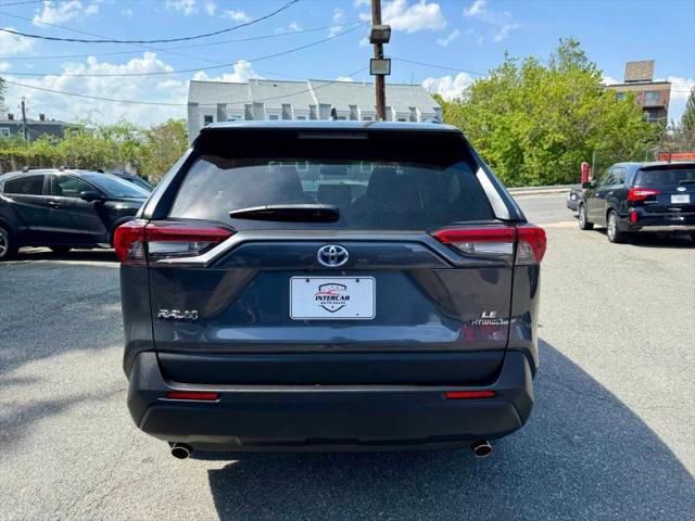 2020 Toyota RAV4 Hybrid LE