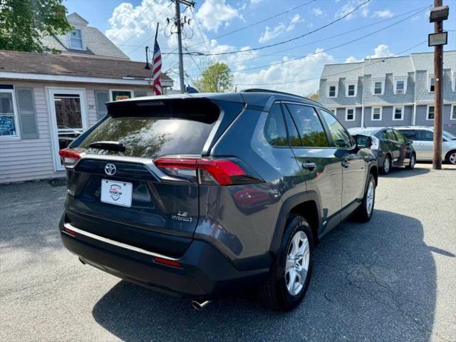 2020 Toyota RAV4 Hybrid LE