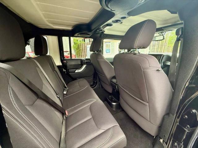 2013 Jeep Wrangler Unlimited Sahara