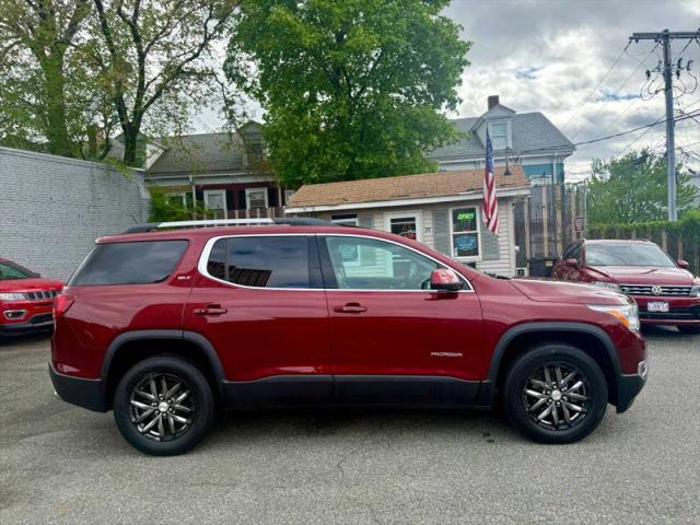 2017 GMC Acadia SLT-1
