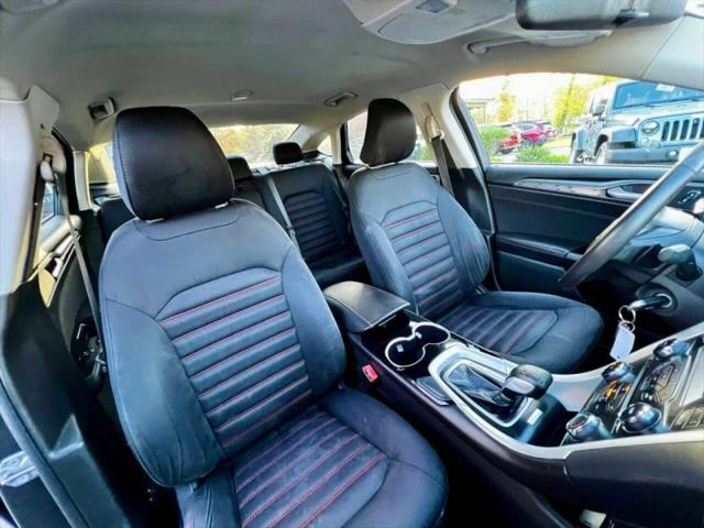 2015 Ford Fusion SE