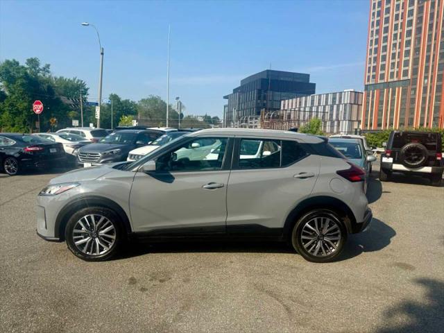 2021 Nissan Kicks SV Xtronic CVT