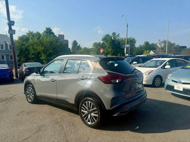 2021 Nissan Kicks SV Xtronic CVT