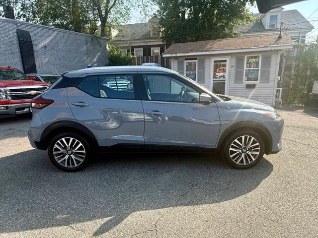 2021 Nissan Kicks SV Xtronic CVT