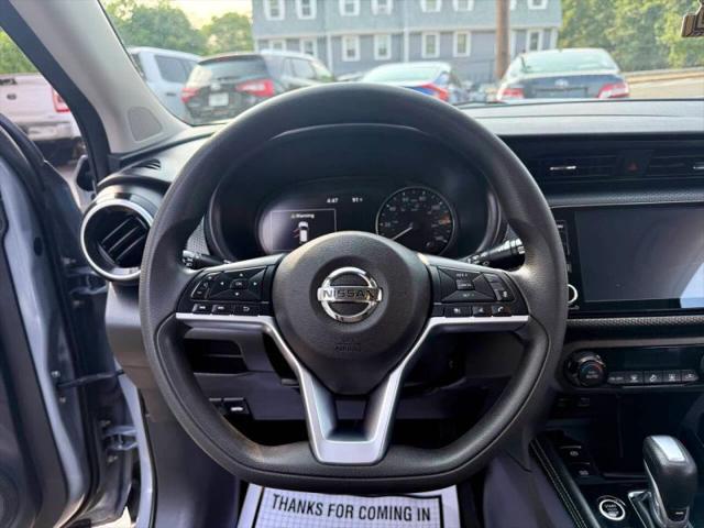 2021 Nissan Kicks SV Xtronic CVT