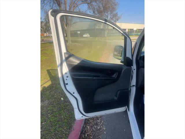 2018 Nissan NV200 SV