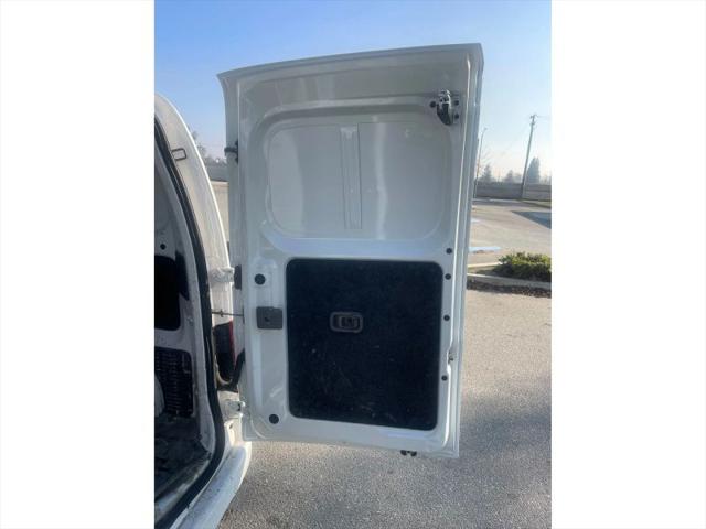 2018 Nissan NV200 SV