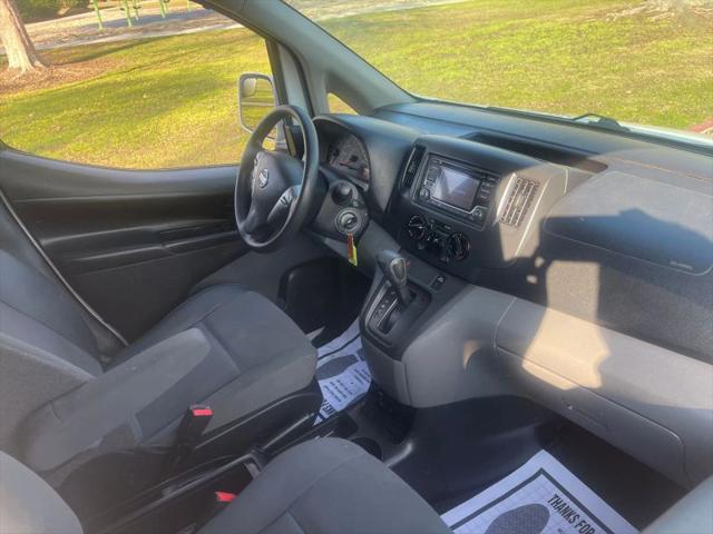 2018 Nissan NV200 SV