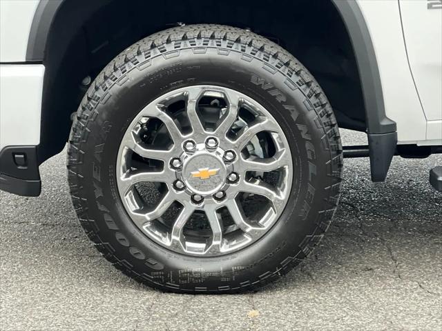 2026 Chevrolet Silverado 2500HD Crew Cab, Standard Bed, LTZ, 4WD