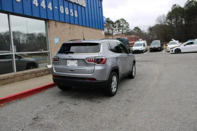 2022 Jeep Compass Latitude FWD