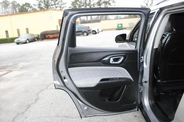 2022 Jeep Compass Latitude FWD