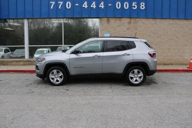 2022 Jeep Compass Latitude FWD