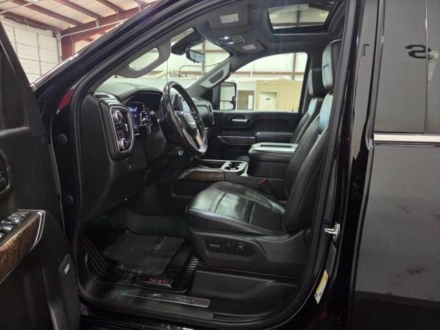 2022 GMC Sierra 2500HD 4WD Crew Cab Standard Bed Denali